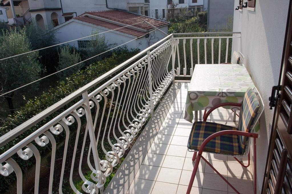 Apartments Silvia Пореч Екстер'єр фото