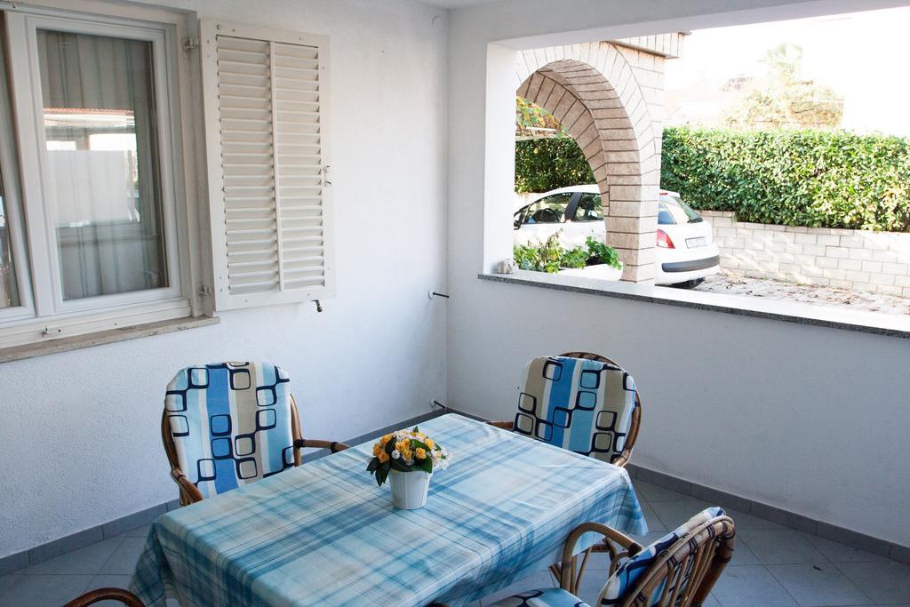 Apartments Silvia Пореч Екстер'єр фото